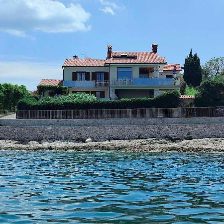 Apartmaji Pri Bosi Nogi Izola Luaran gambar