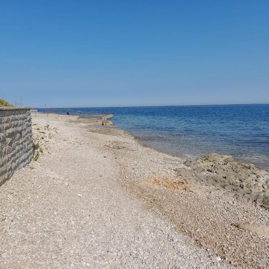 Apartmaji Pri Bosi Nogi Izola Luaran gambar