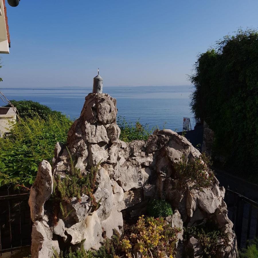 Apartmaji Pri Bosi Nogi Izola Luaran gambar