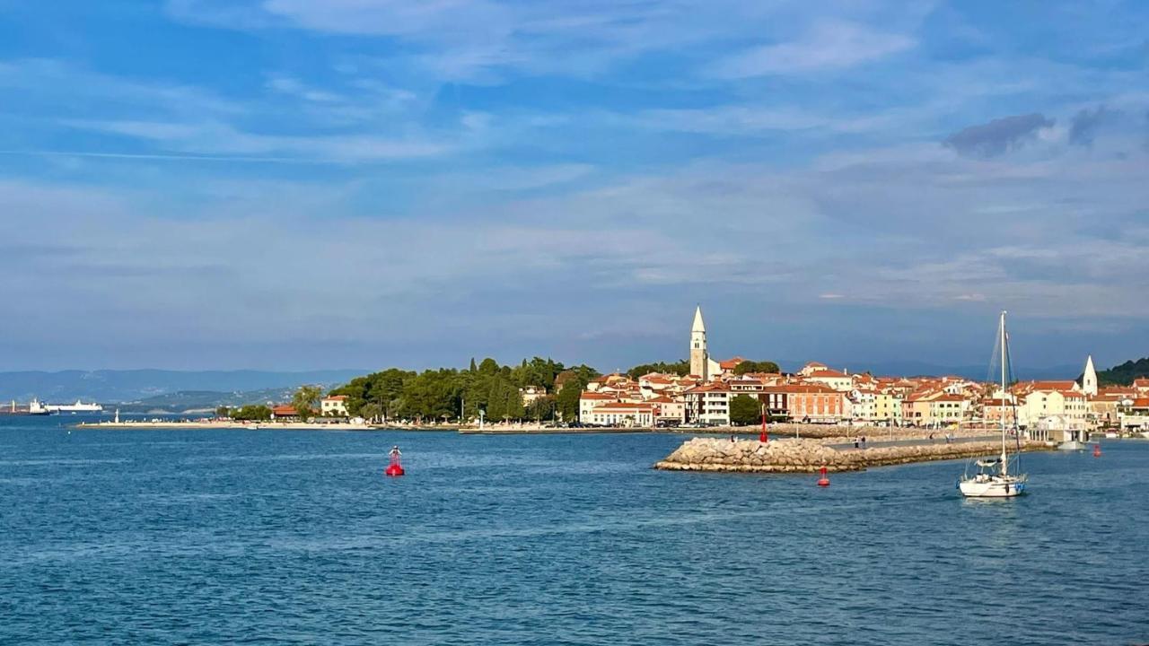 Apartmaji Pri Bosi Nogi Izola Luaran gambar