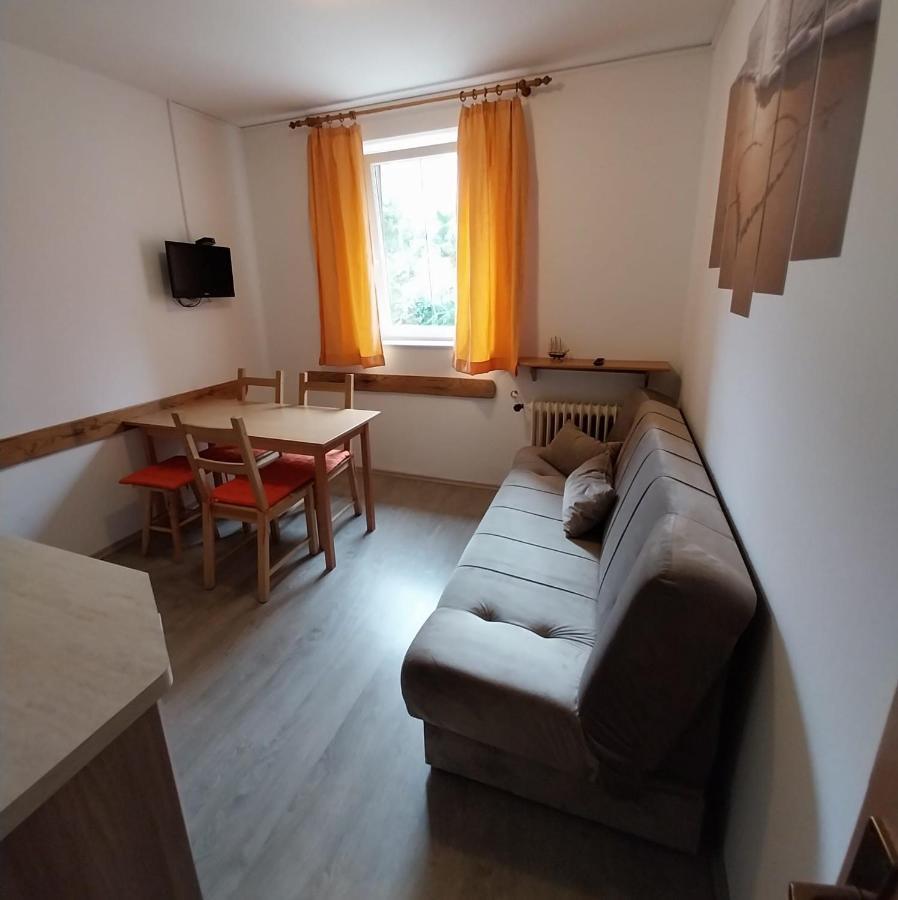 Apartmaji Pri Bosi Nogi Izola Luaran gambar
