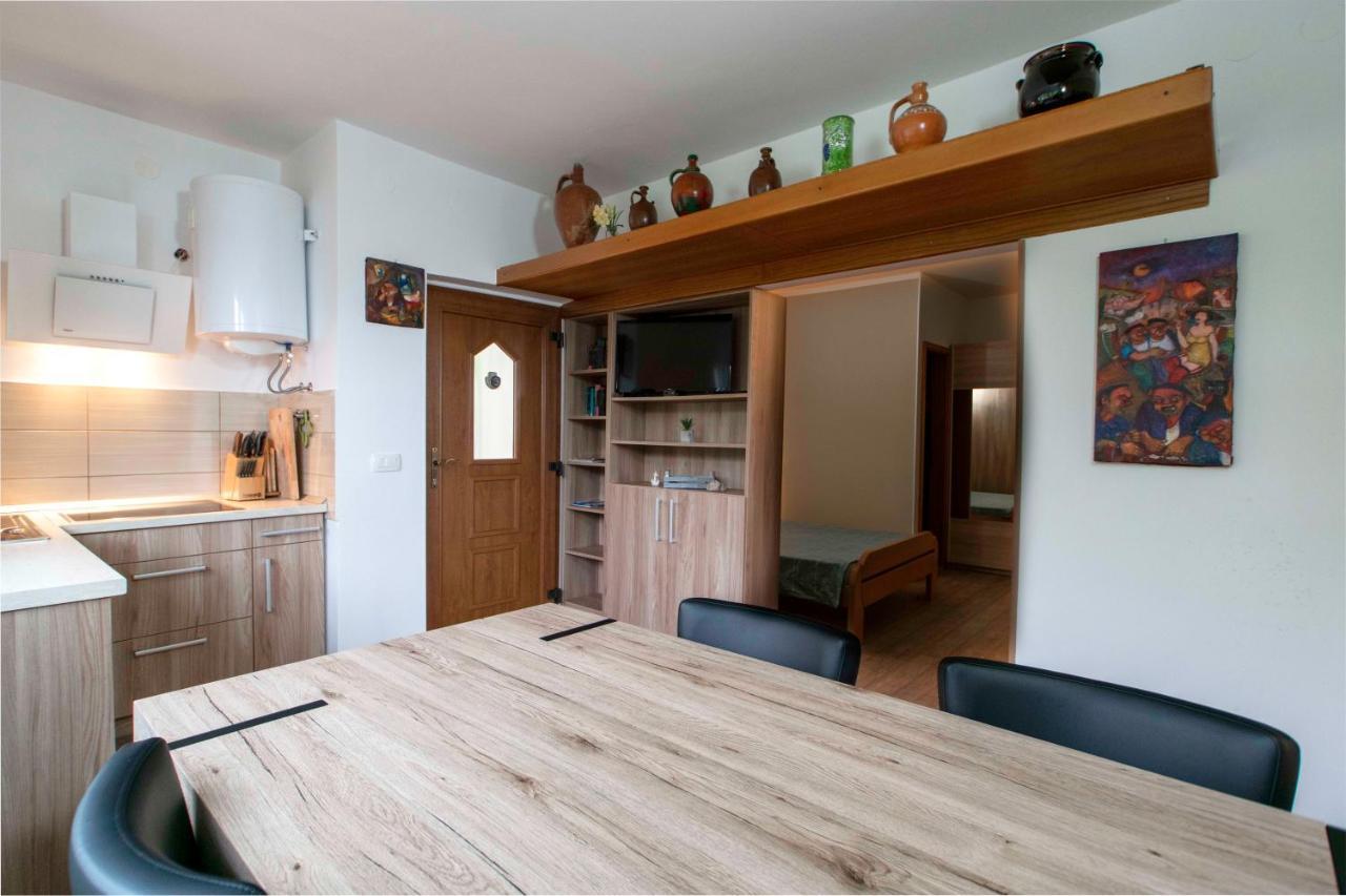 Apartmaji Pri Bosi Nogi Izola Luaran gambar